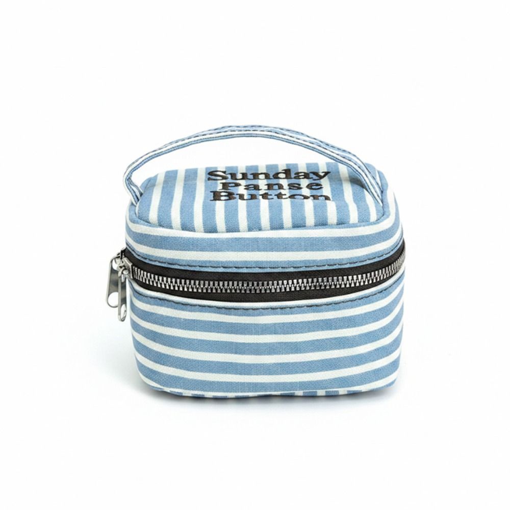 Cosmetic Bags - 持ち運び可能な、青と白のストライプ柄の正方形収納ボックス。ハンドル付きで、ジッパー式のデザイン。化粧品や小物を収納できる、女性や女の子向けの小型ポーチ。